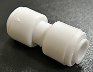 Коннектор цанга-цанга прямой 1/4 (Корея)